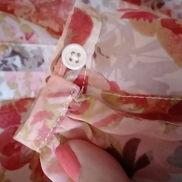 Womens Shirt - Picture 3 of 4